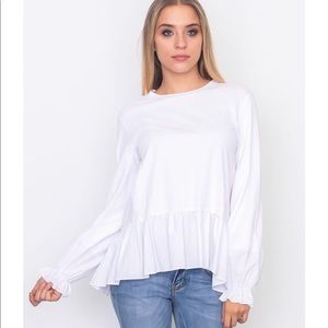 Contrast woven ruffled sleeve round neck top